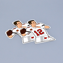 Load image into Gallery viewer, (Setof 5) Tom Brady Tampa Bay Buccaneers Keychain
